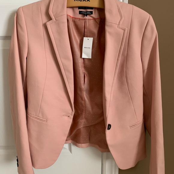 Tea Pink Tailored Blazer/Suit Jacket - Picture 2 of 6